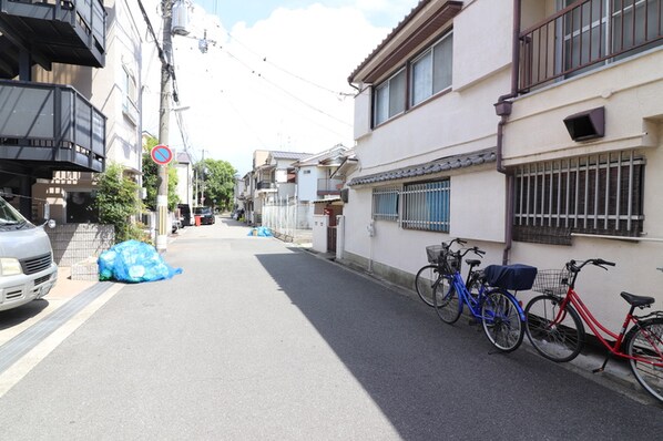 小寺マンションの物件外観写真